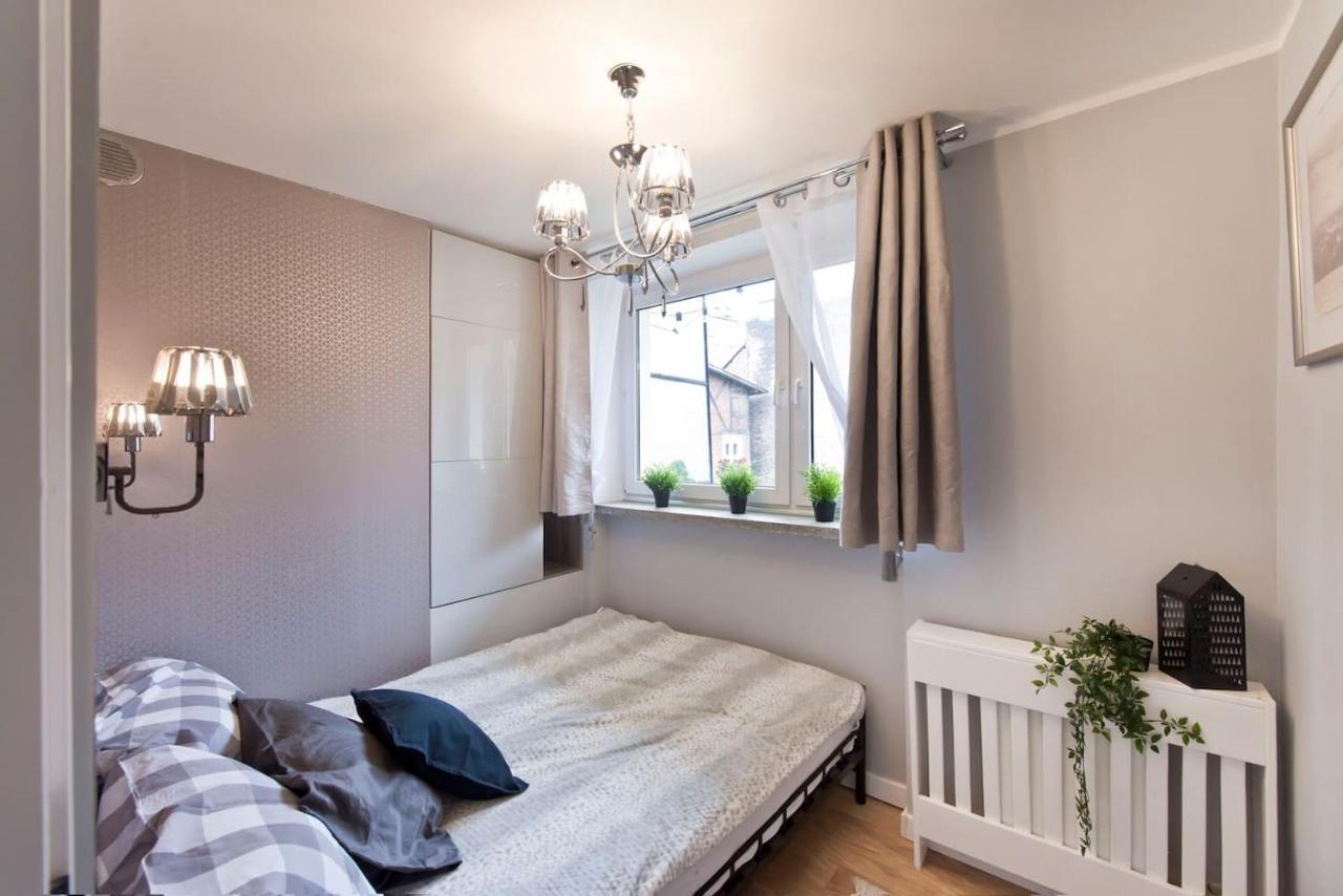 Stay Hip In Vibrant Centrally Located Apartment In Old Town グダニスク エクステリア 写真