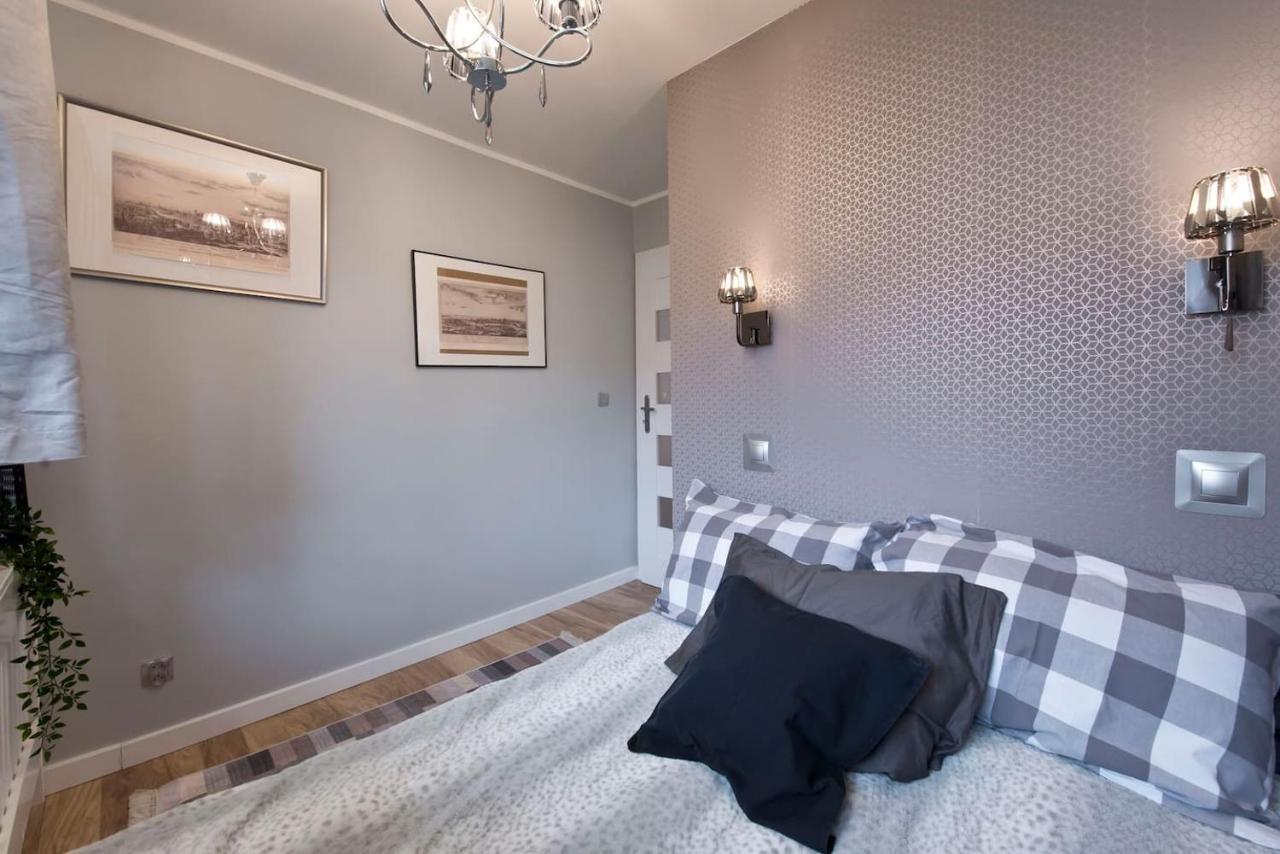 Stay Hip In Vibrant Centrally Located Apartment In Old Town グダニスク エクステリア 写真