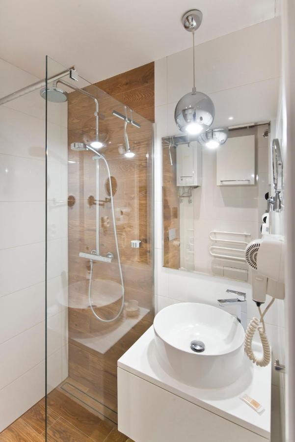 Stay Hip In Vibrant Centrally Located Apartment In Old Town グダニスク エクステリア 写真